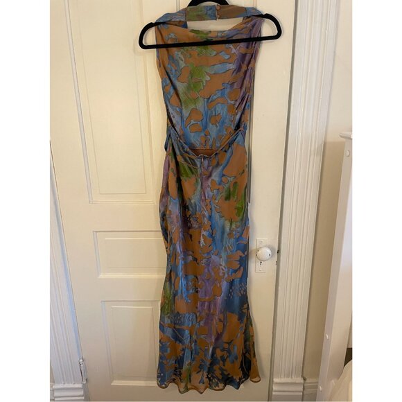 ASOS DESIGN halter midi dress in blue floral devore, size 8 - Picture 4 of 9